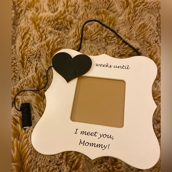 NWOT baby countdown frame - Picture 2 of 2